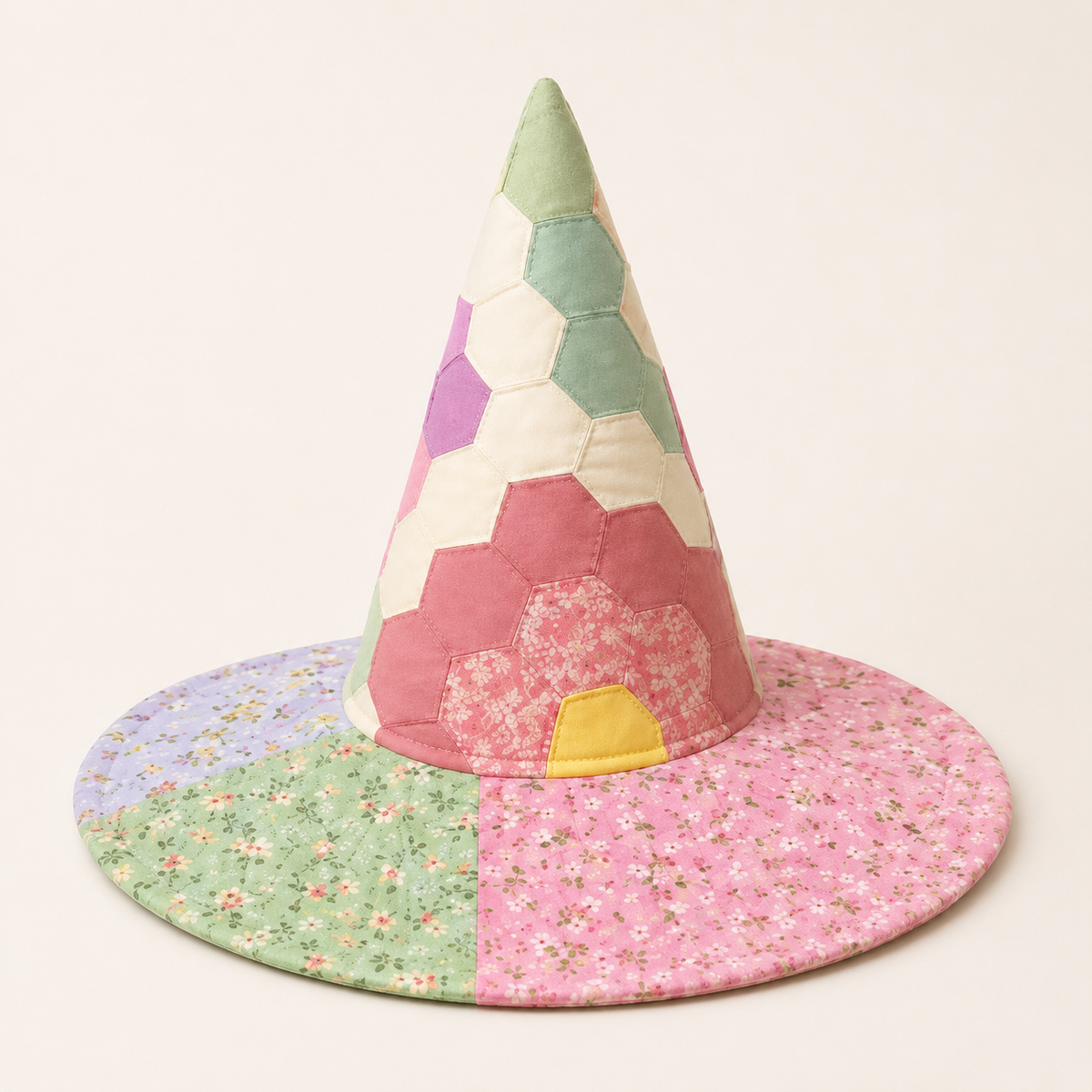🧙‍♀️Quilted Patchwork Witch Hat – Choose Your Magical Pattern
