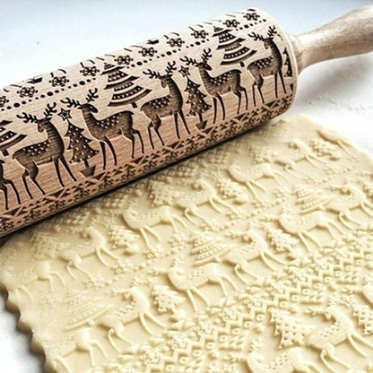 🎄 Christmas Embossed Rolling Pin – Wooden Cookie Pattern Roller for Festive Baking