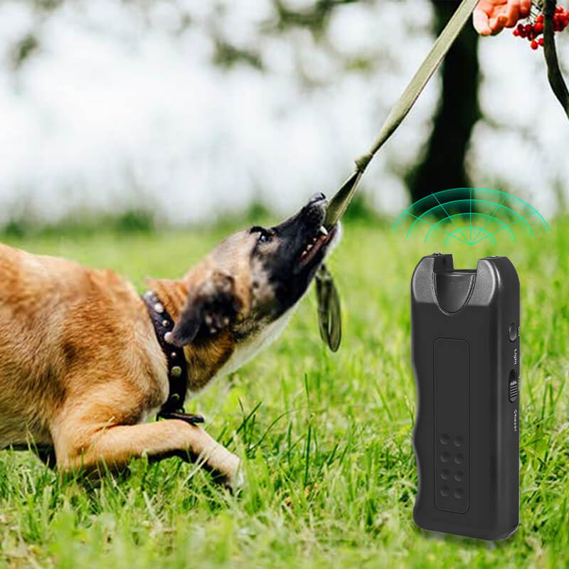 🔥Hot Sale - 49% OFF🔥Portable Ultrasonic Dog Deterrent with LED Flashlight