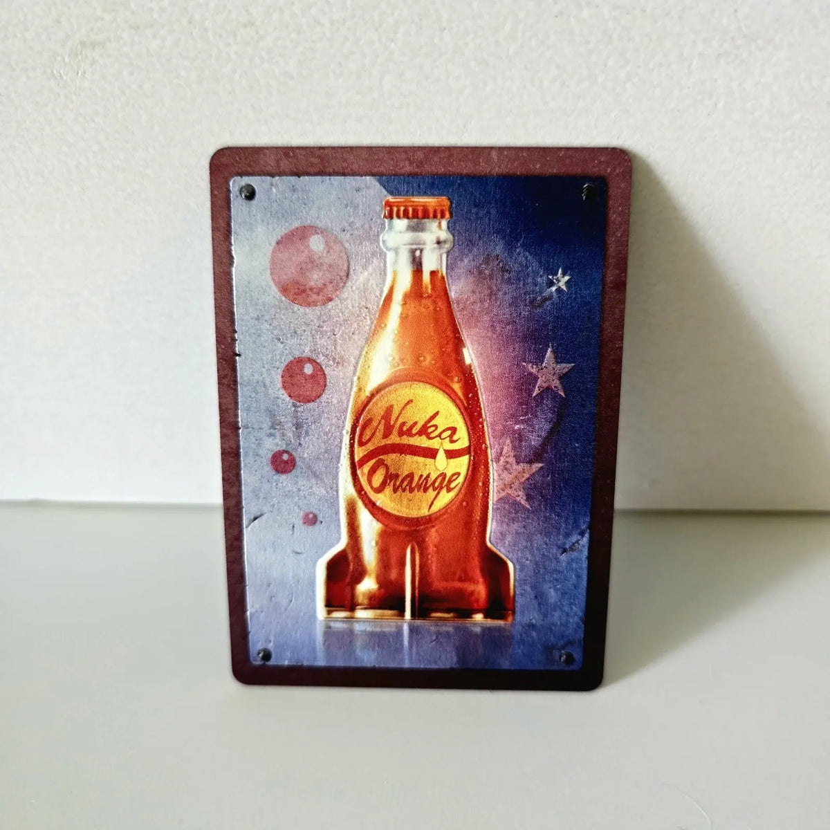 Displate Shard Secret Drop Series 1 - Fallout Nuka Orange