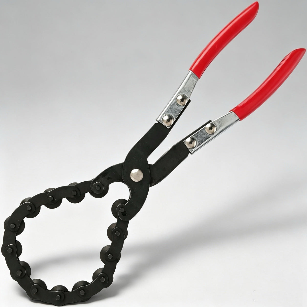 🔧 Chain Exhaust Pipe Cutter – Tight-Space Manual Cutting Tool