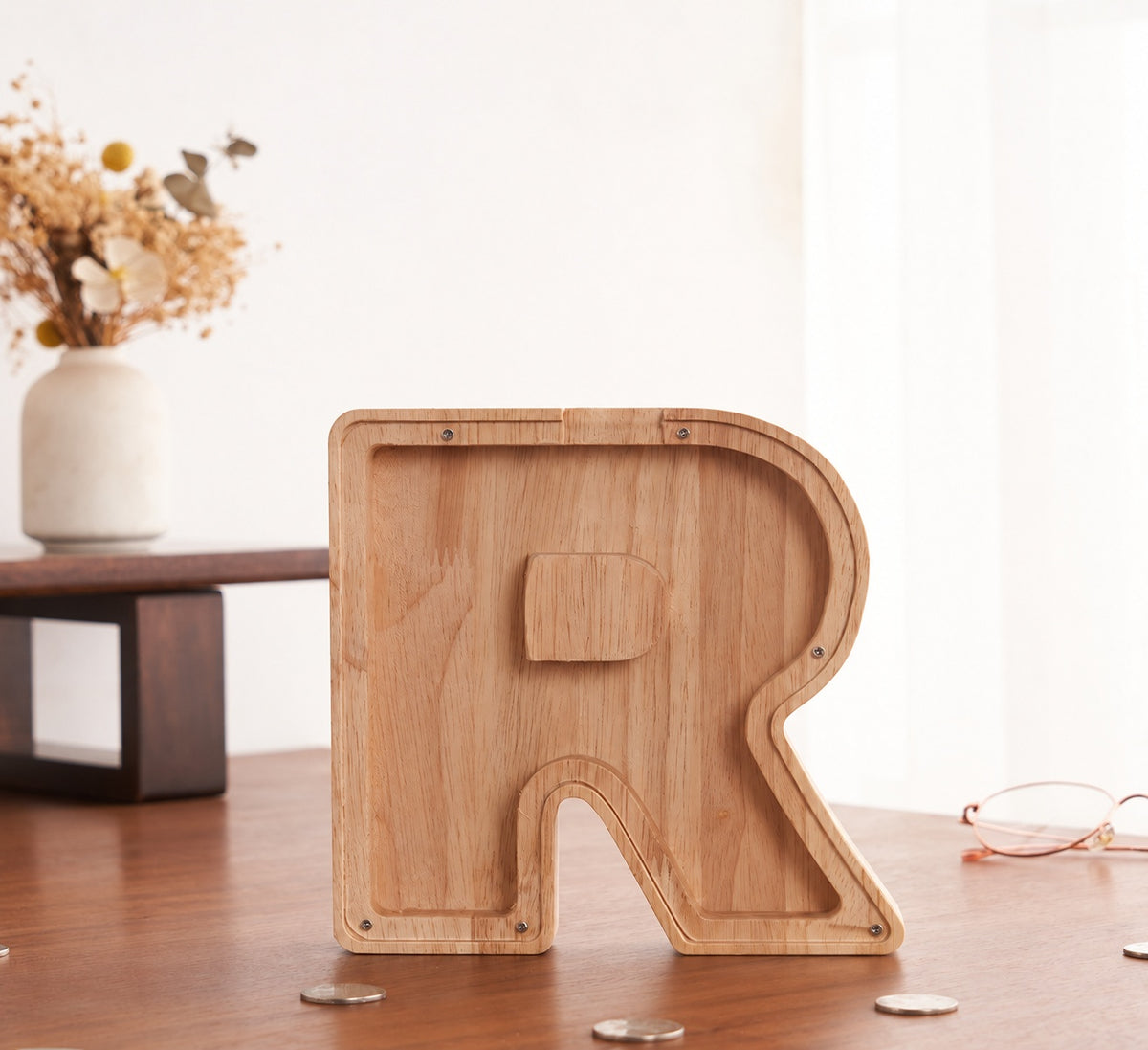 💛 Wooden Letter Piggy Bank – A Special Place for Their First Savings