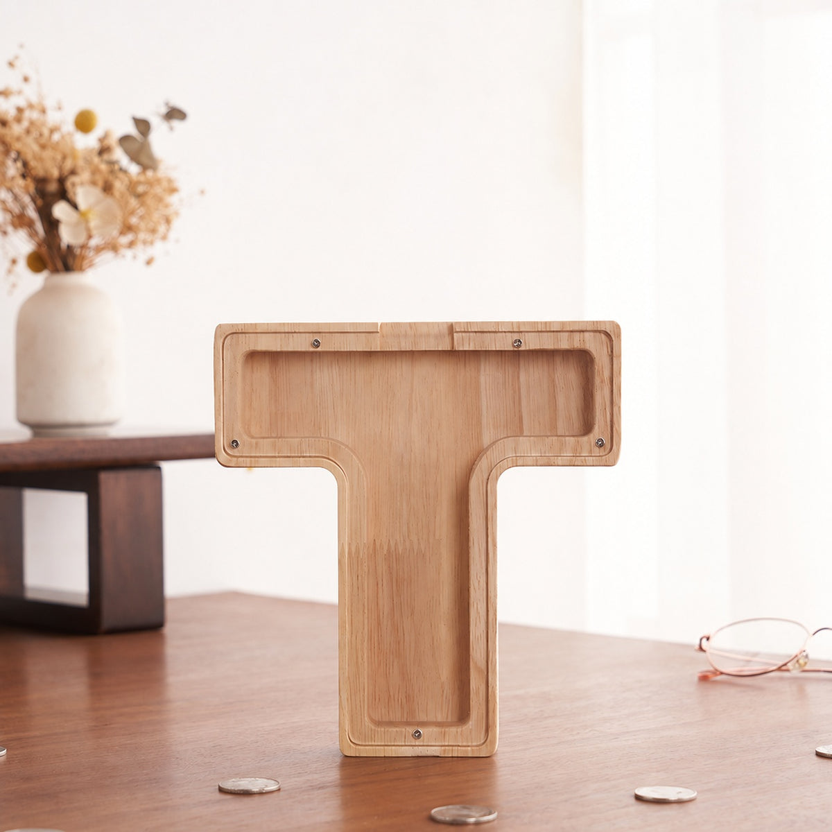 💛 Wooden Letter Piggy Bank – A Special Place for Their First Savings