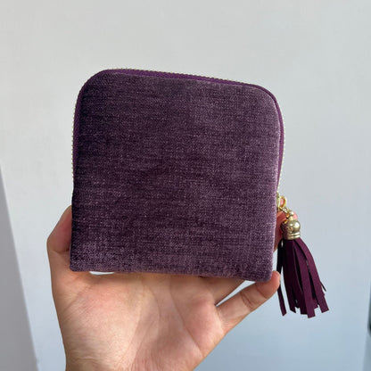 💎Luxe Velvet Travel Jewelry Organizer – 5-Compartment Tangle-Free Storage Bag with Secure Tassel Zipper ✨