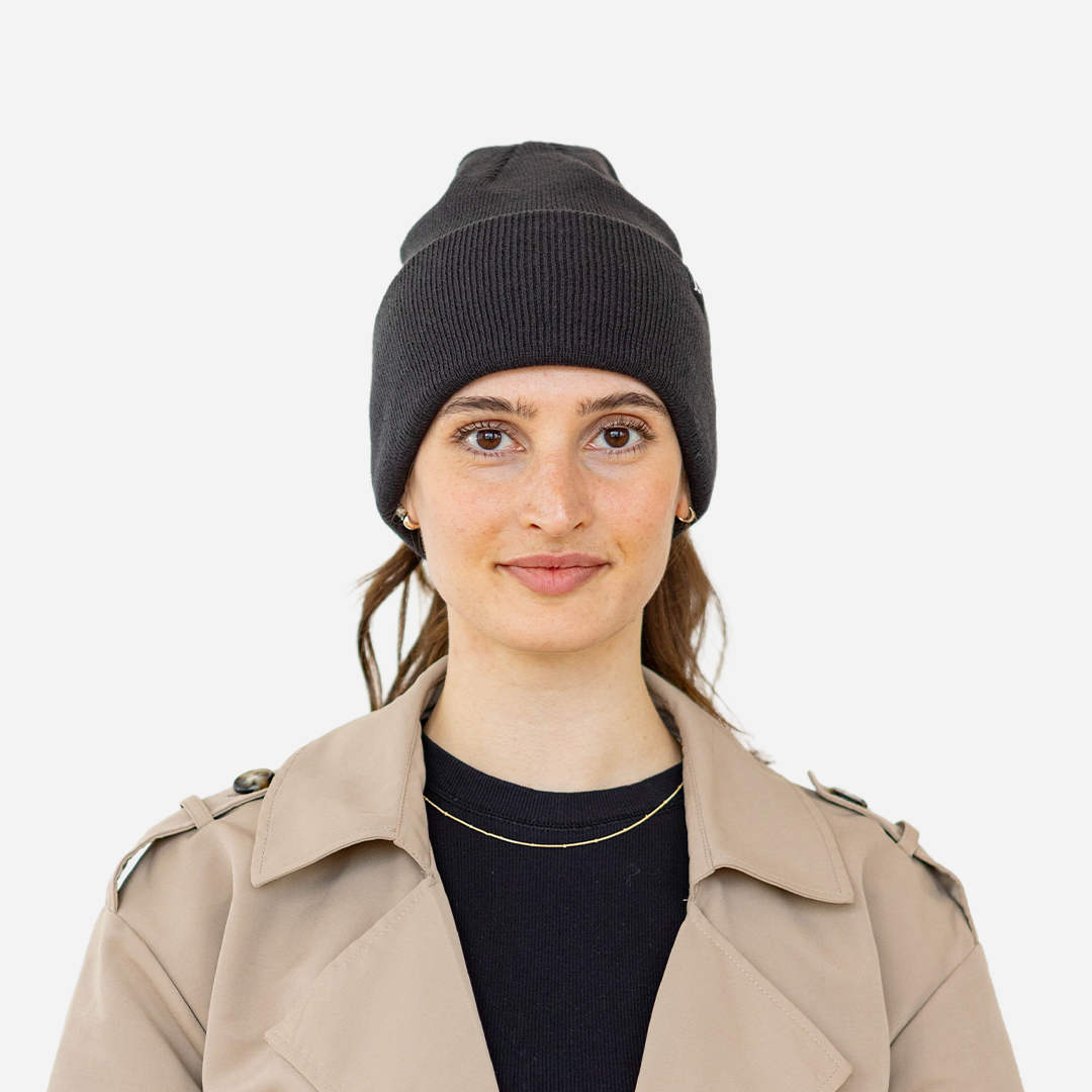 ❄️ Magnetic Ponytail Beanie – Keep Your Hair Up & Ears Cozy