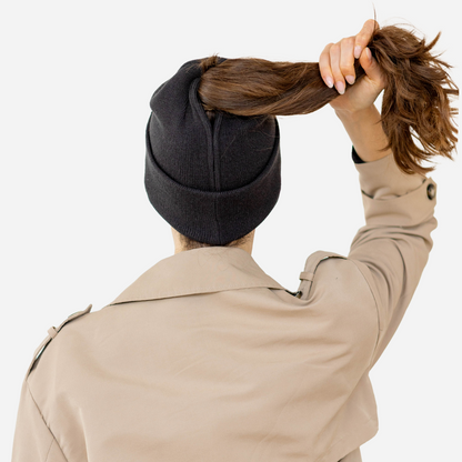 ❄️ Magnetic Ponytail Beanie – Keep Your Hair Up & Ears Cozy