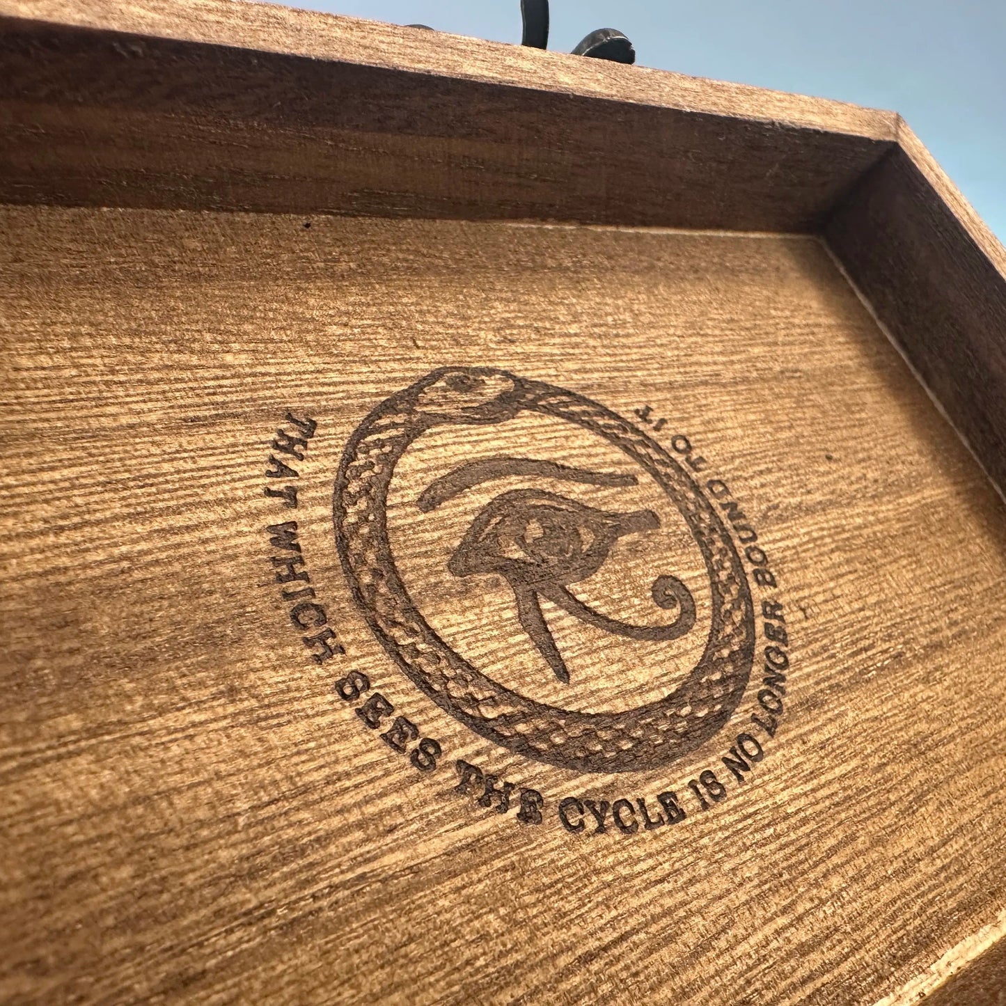 🔮🎲Arcane Divination Dice Set – Engraved Wooden Box, Oracle Dice for Tarot Ritual, Handcrafted Intuition Amplifier