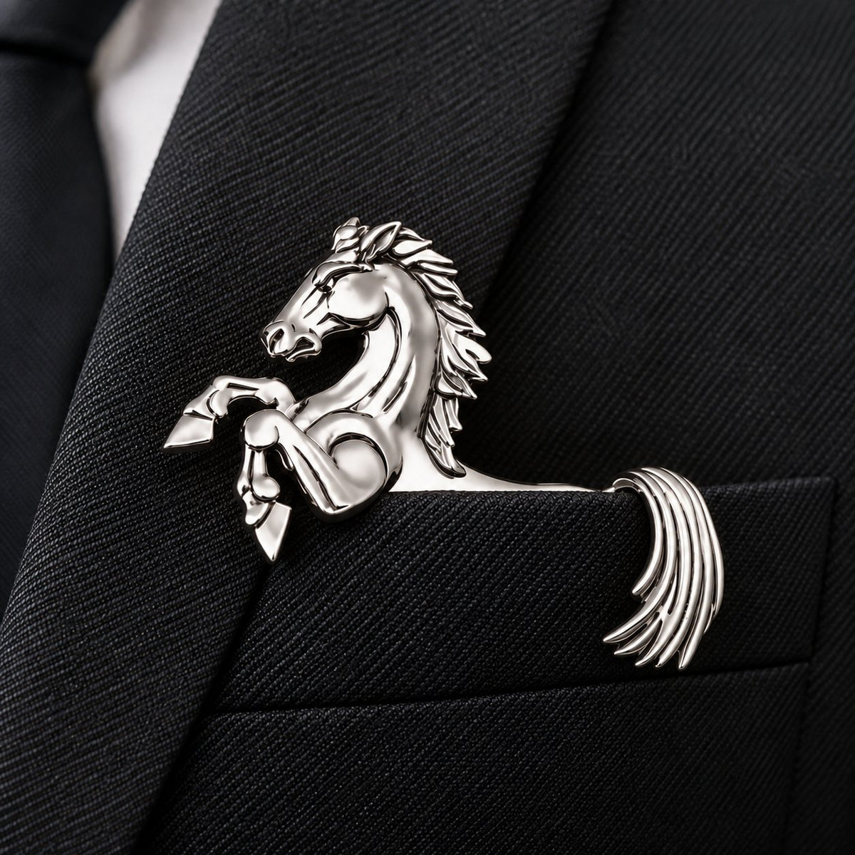 🐊✨ Luxury Sculpted Animal Brooch – Premium Statement Piece for Suits & Blazers