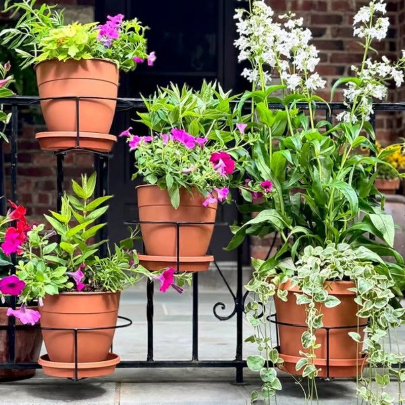 🌿 Clip-On Railing Planter Holder – Turn Empty Rails Into Garden Space