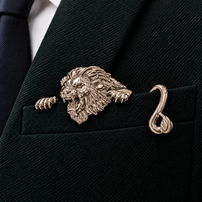 🐊✨ Luxury Sculpted Animal Brooch – Premium Statement Piece for Suits & Blazers
