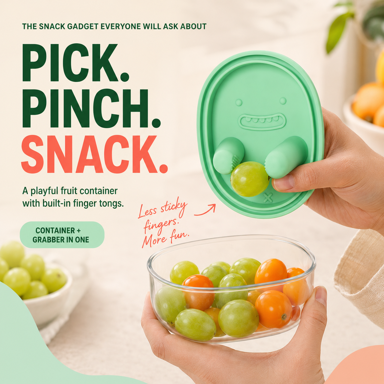 🍇Snack & Grab Fruit Container – Built-In Finger Tongs for Less-Mess Snacking