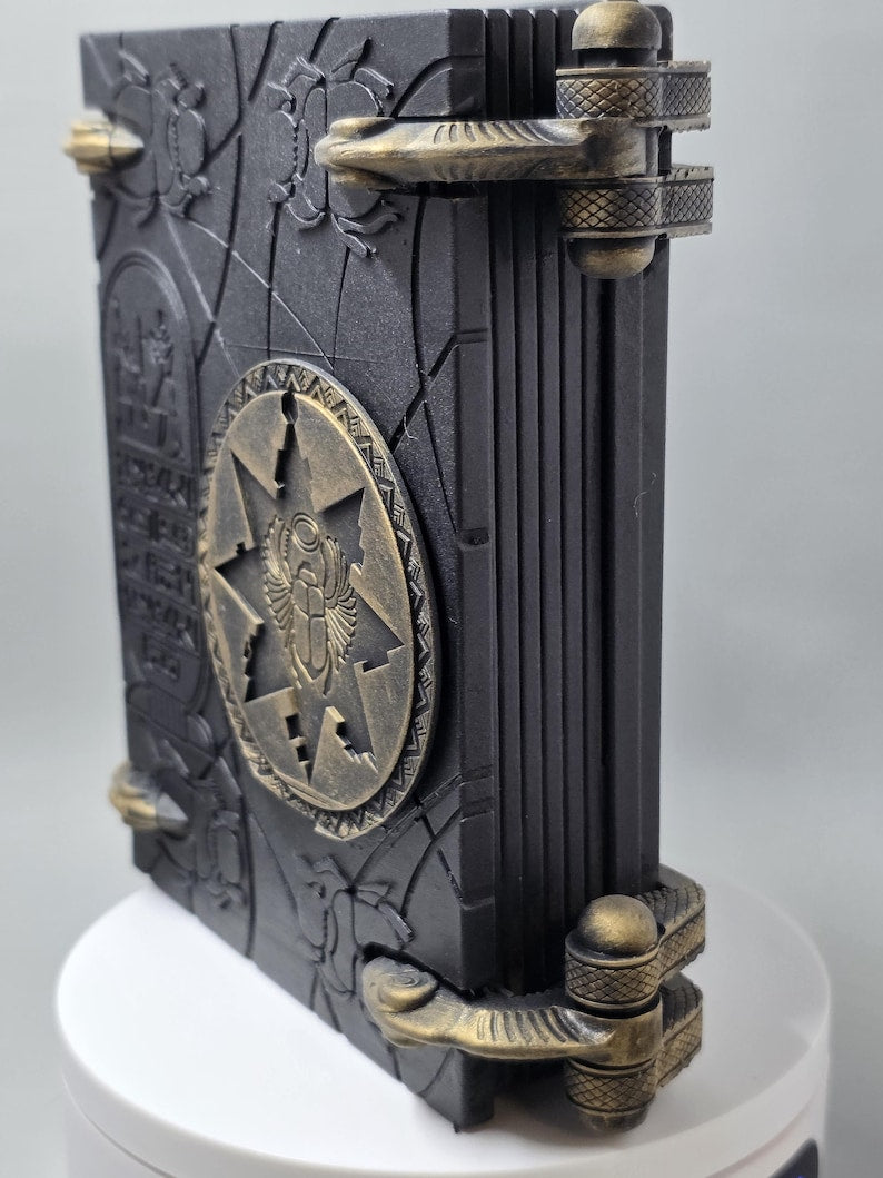 📙Scaled The Mummy Book Of The Dead and Living with key🔑