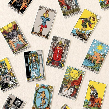 ✨ Secret Tarot Locket Necklace – Vintage Pendant with Mini Tarot Cards