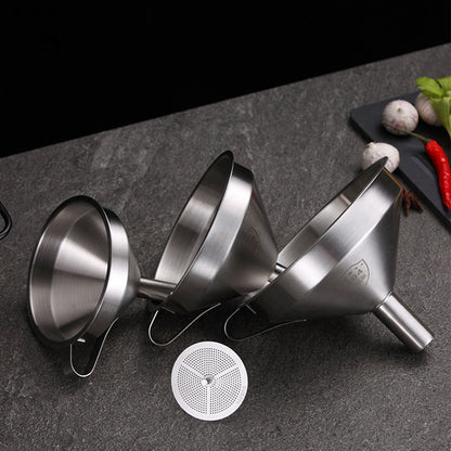🫗 2-in-1 Stainless Steel Filter Funnel – Removable Fine Mesh Strainer