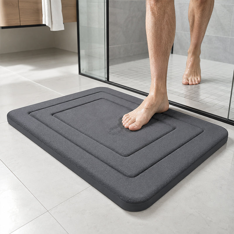 Soft Quick-Dry Bath Mat – Cushioned Coral Fleece Bathroom Rug