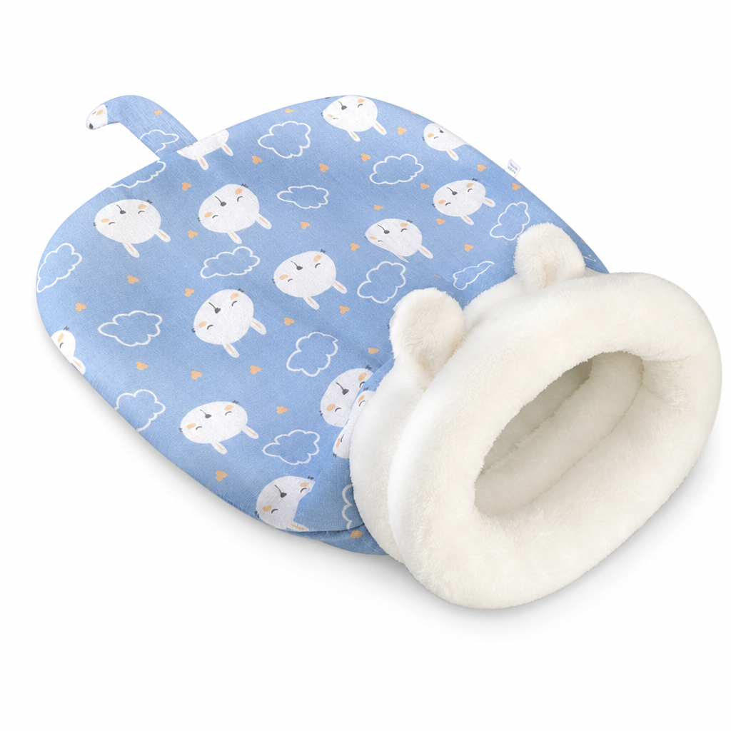 🐱 Cozy Warm Hooded Pet Cave Bed - Semi-Enclosed Winter Cat Sleeping Bag